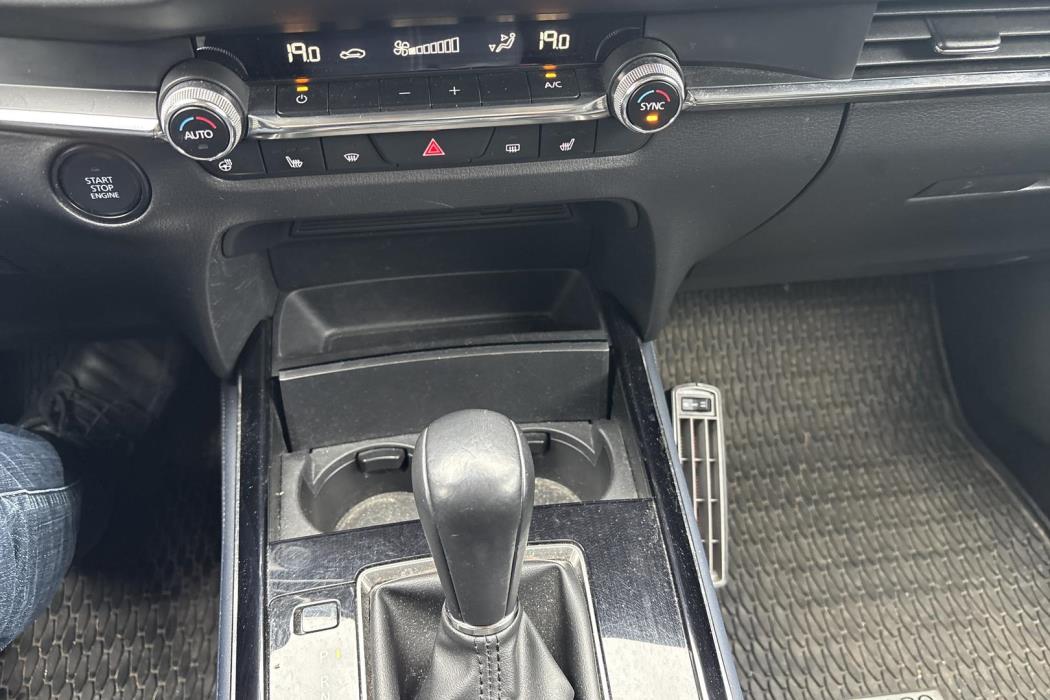 MAZDA CX-30 2019