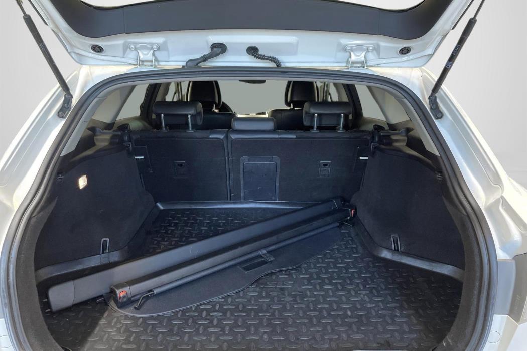 TOYOTA AVENSIS 2013