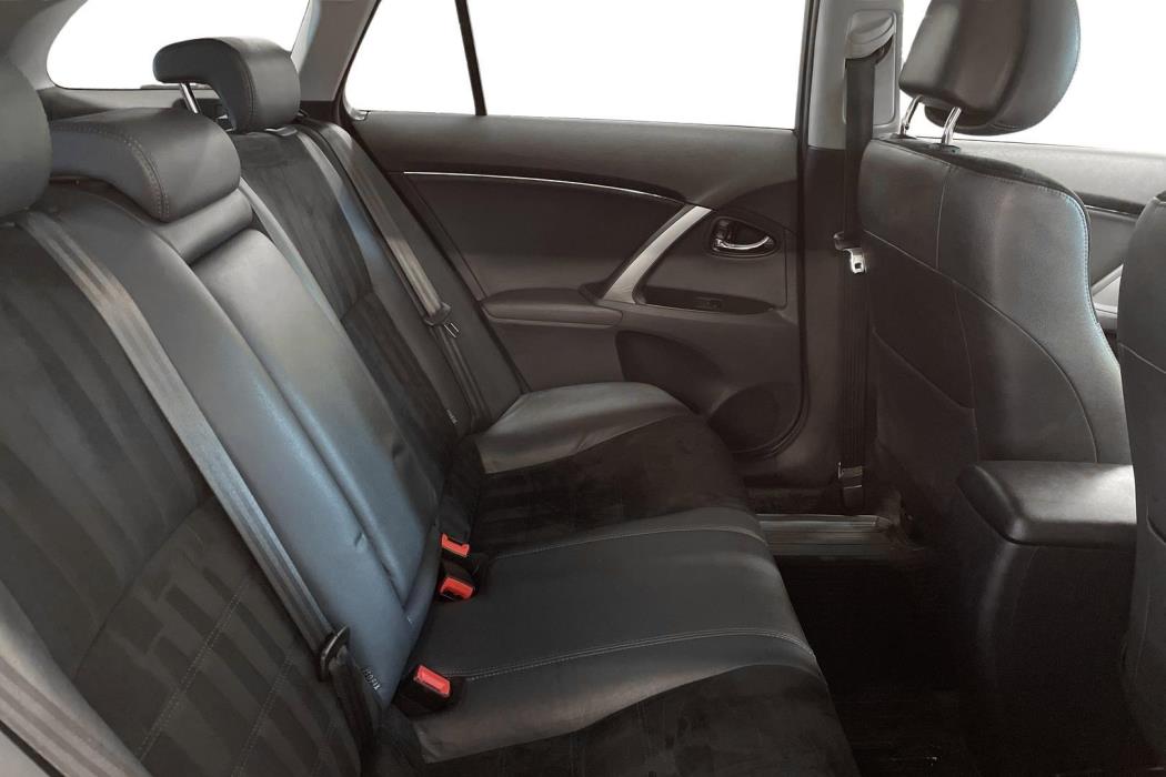 TOYOTA AVENSIS 2013