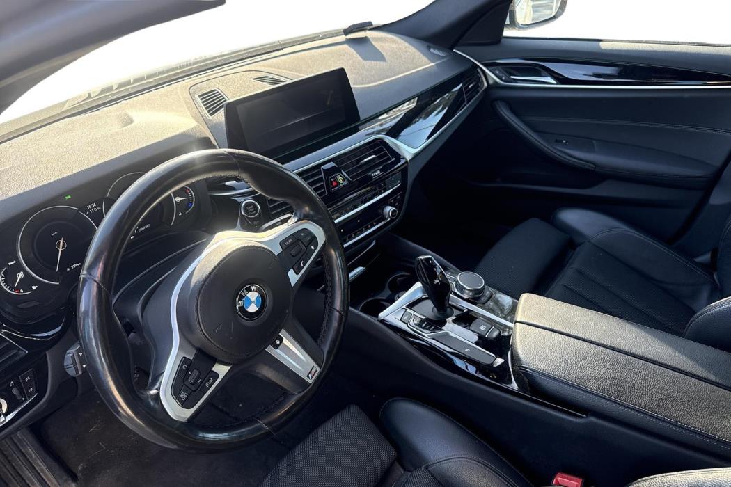 BMW 518 2020