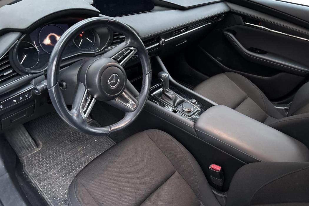 MAZDA Mazda3 2022