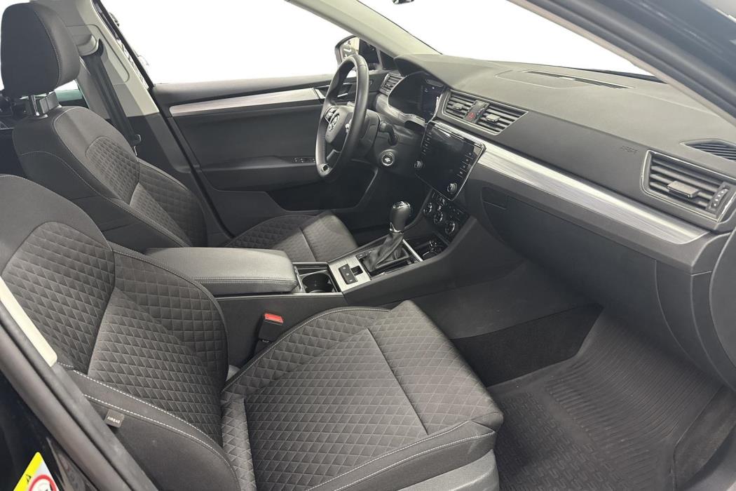Skoda Superb 2023