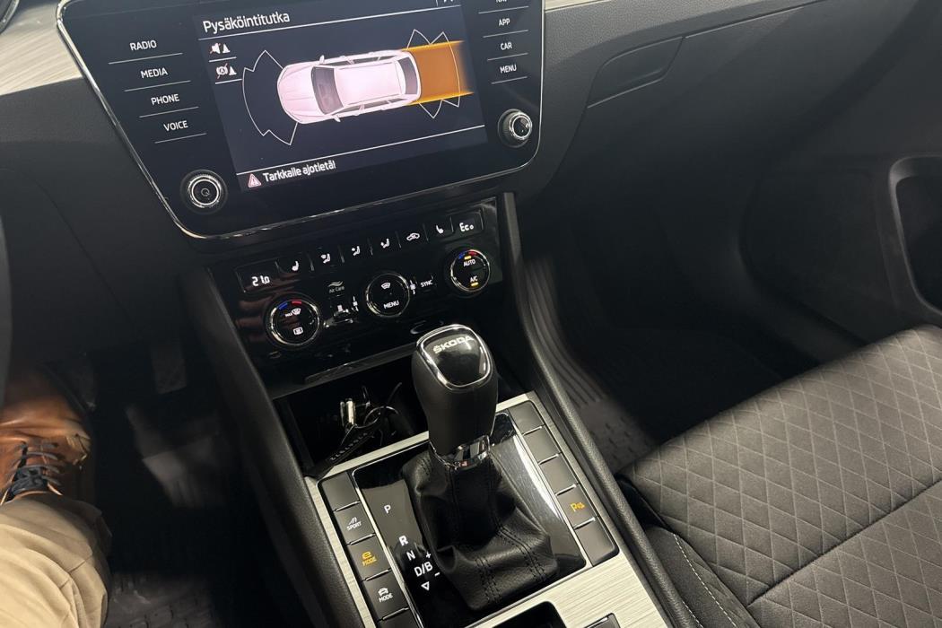 Skoda Superb 2023
