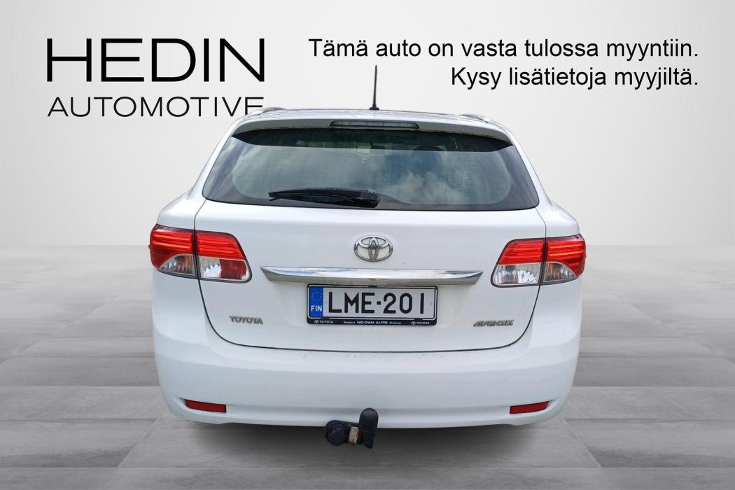 TOYOTA AVENSIS 2013