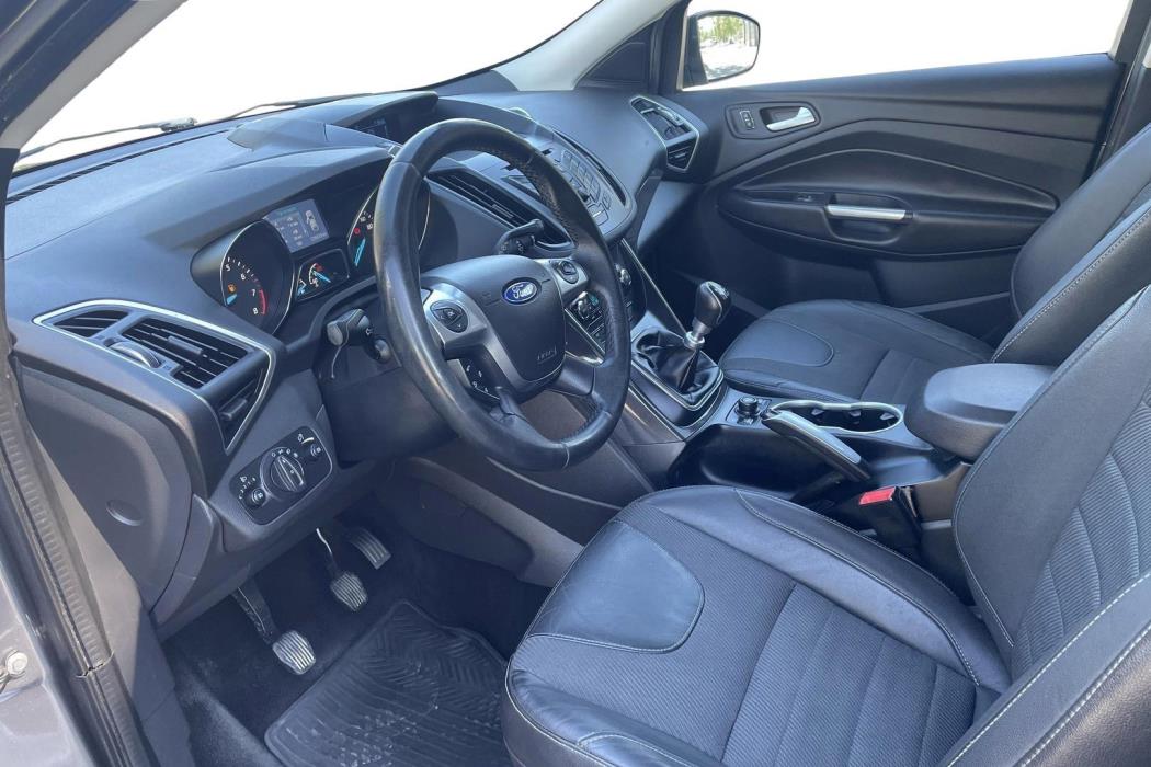 Ford Kuga 2013