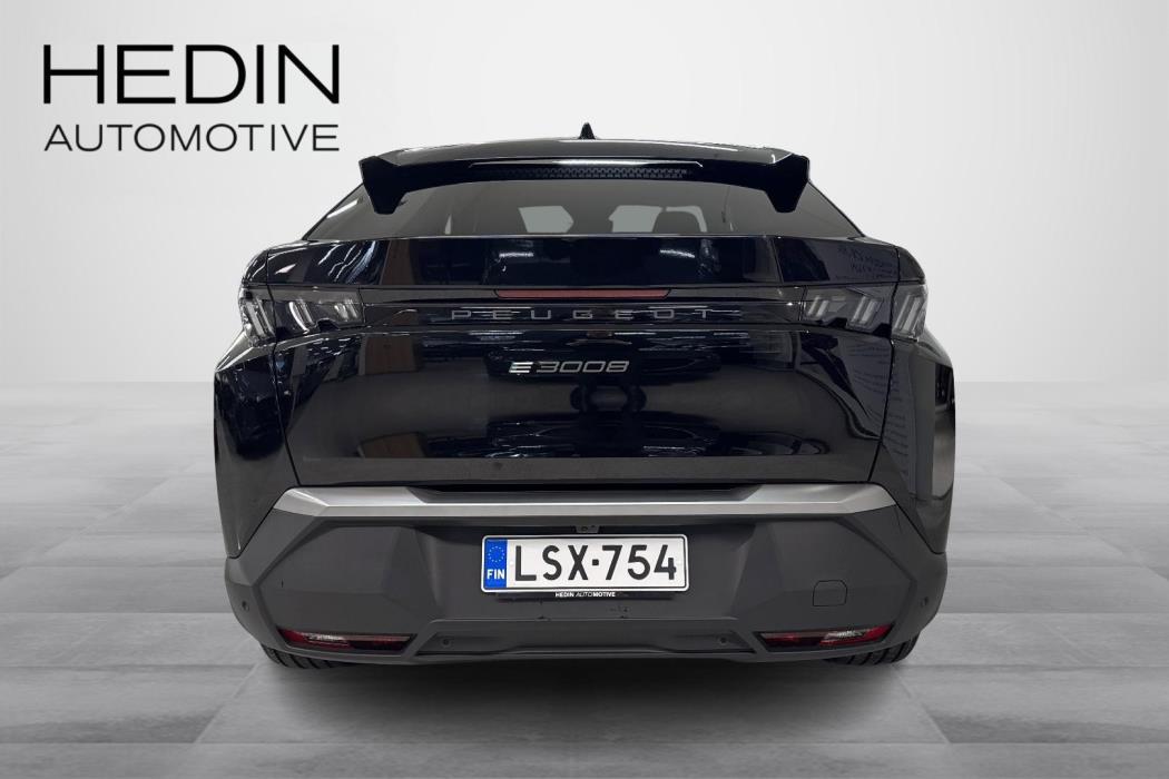 Peugeot E-3008 2025