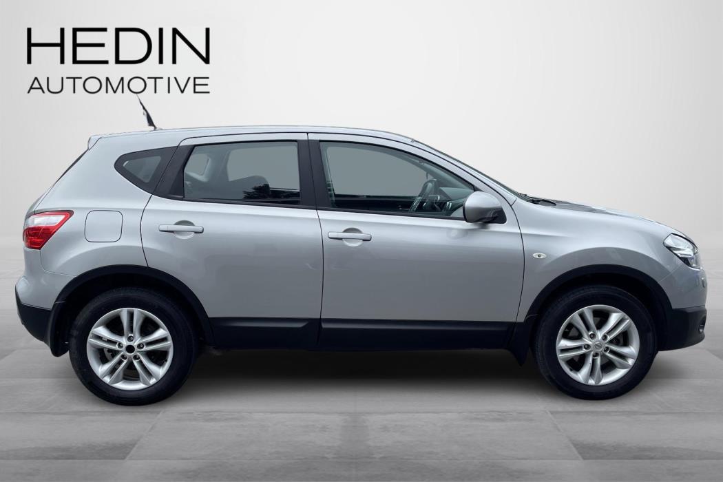 NISSAN Qashqai 2011