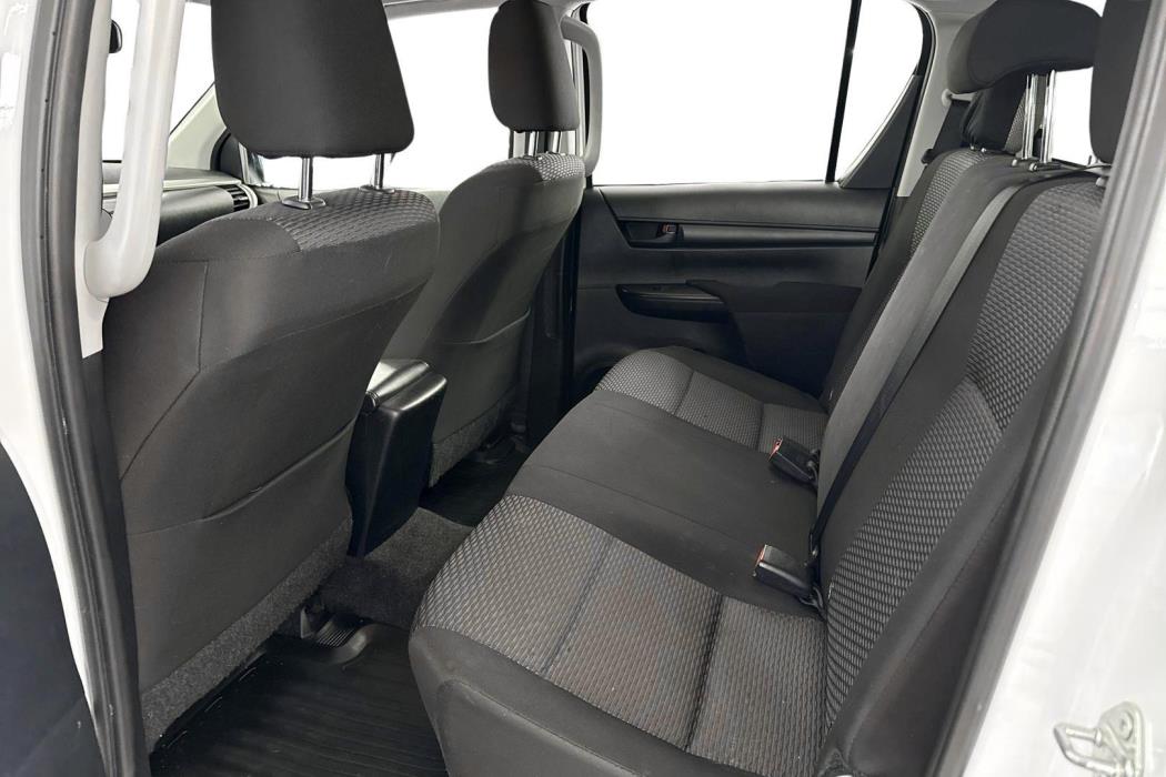 TOYOTA Hilux 2022