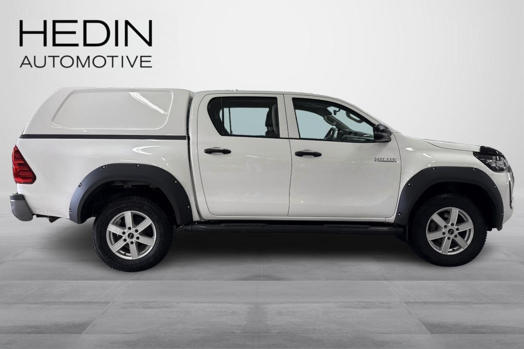 TOYOTA Hilux 2022