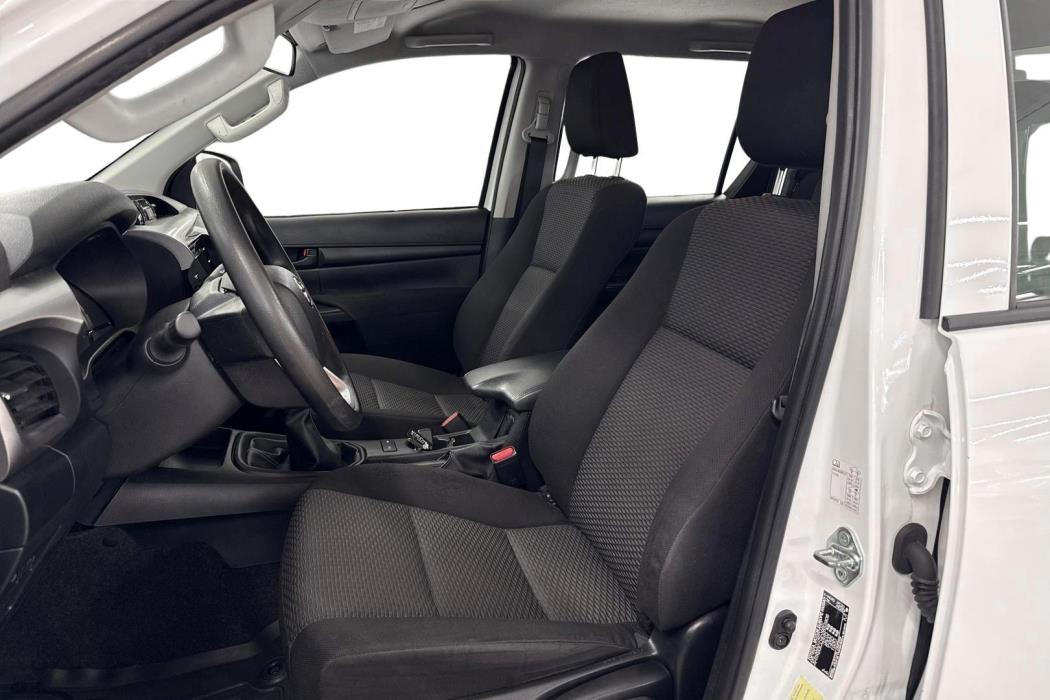 TOYOTA Hilux 2022