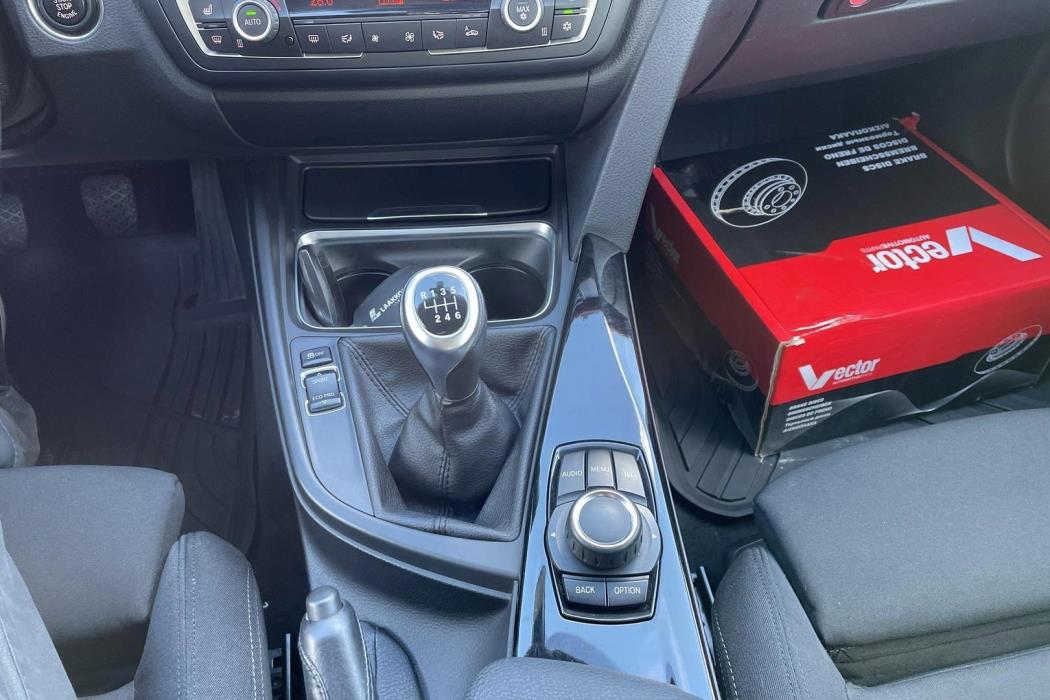 BMW 320 2013