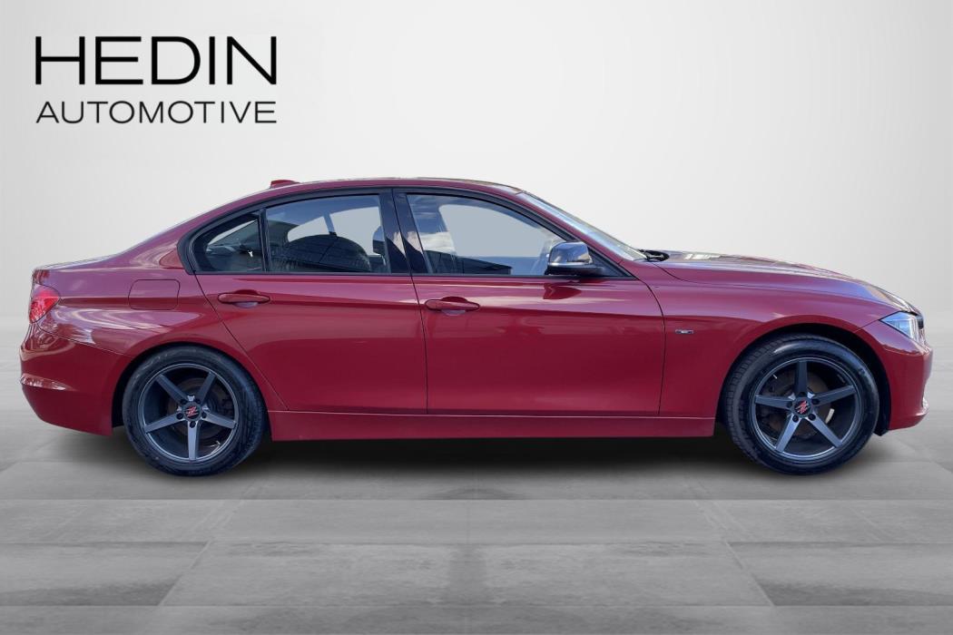BMW 320 2013