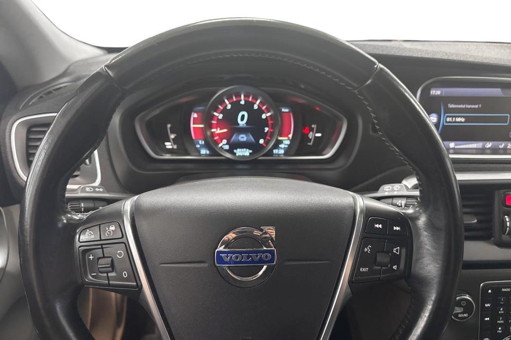 Volvo V40 2013