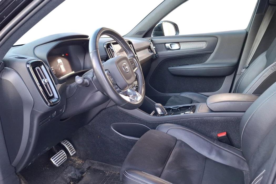 Volvo XC40 2021