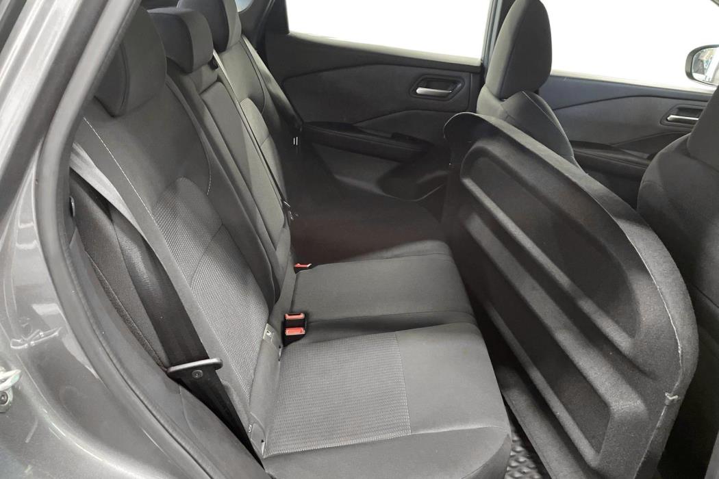 NISSAN Qashqai 2025