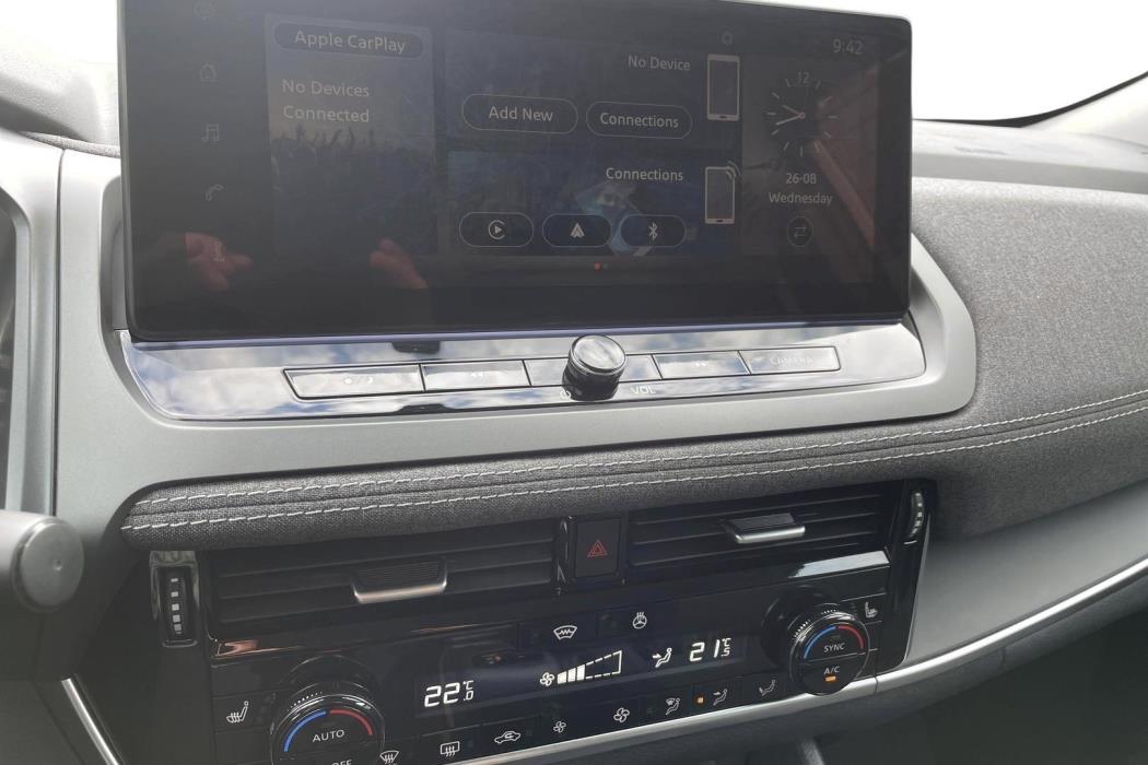 NISSAN Qashqai 2025
