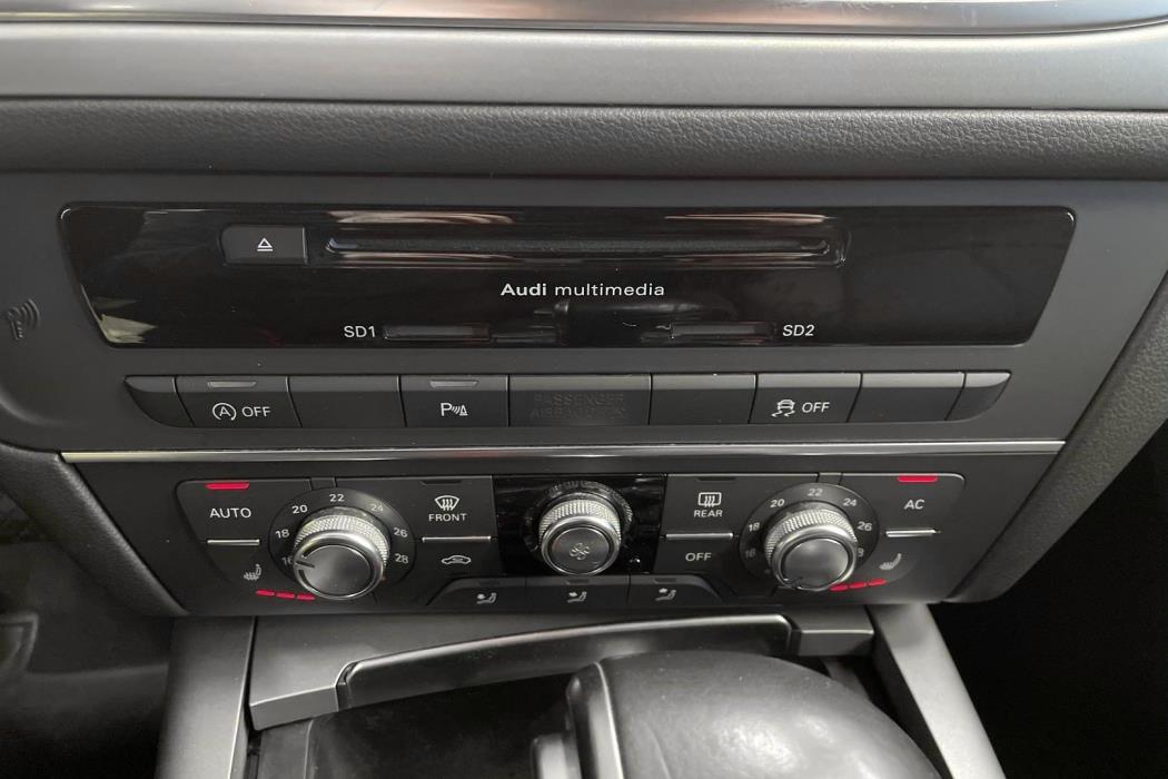 AUDI A6 2012