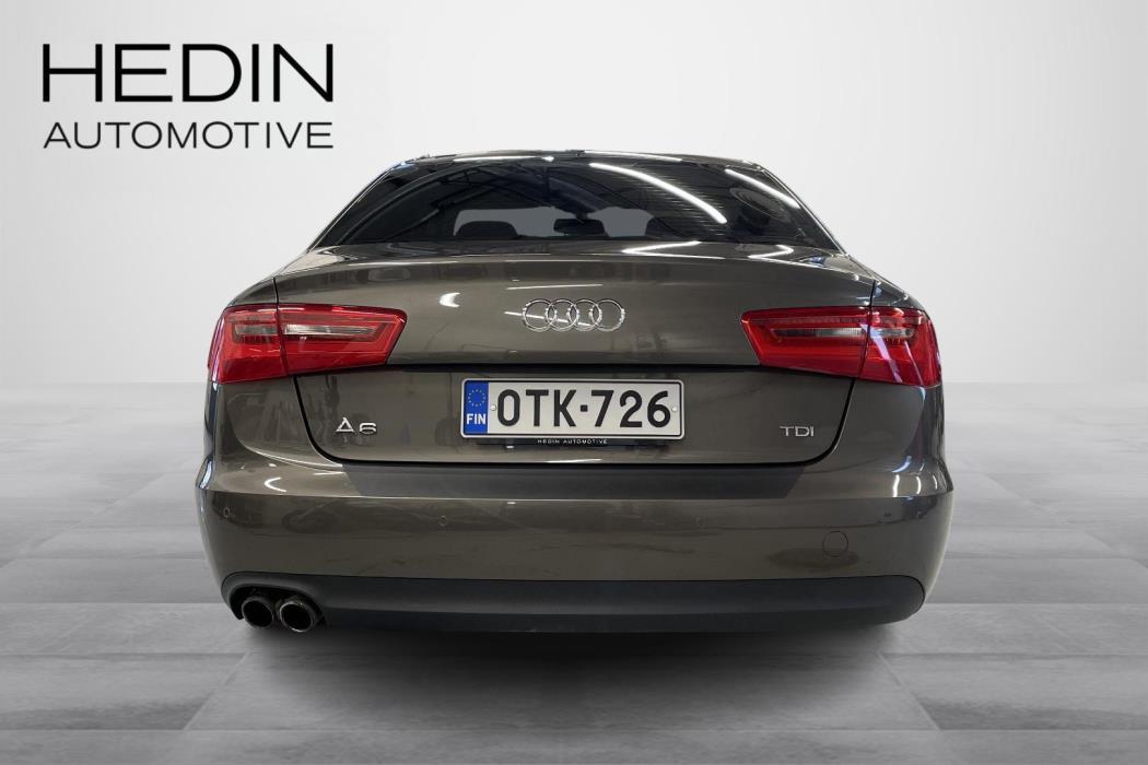 AUDI A6 2012