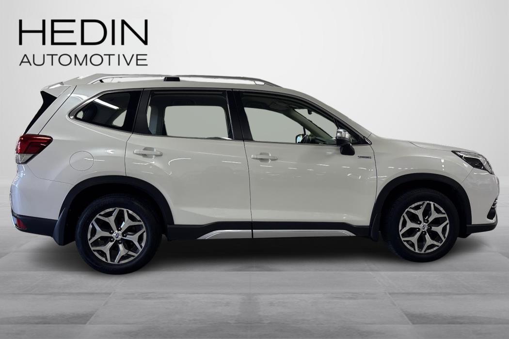 SUBARU FORESTER 2023