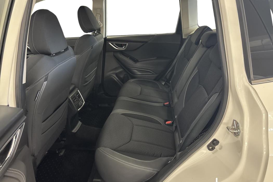 SUBARU FORESTER 2023