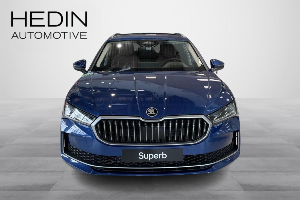 Skoda Superb 2025