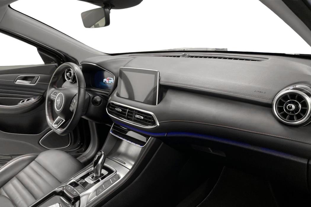 MG EHS Plug-in Hybrid 2021