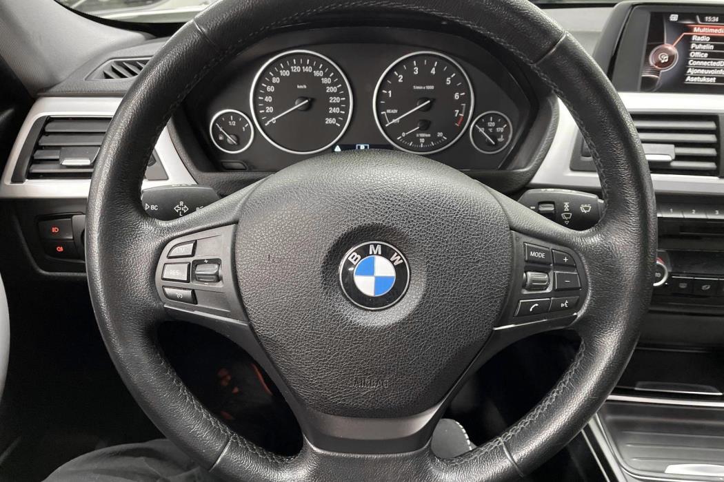 BMW 316 2015