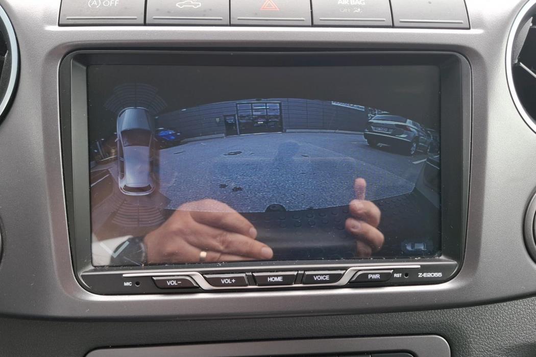 VOLKSWAGEN Amarok 2014