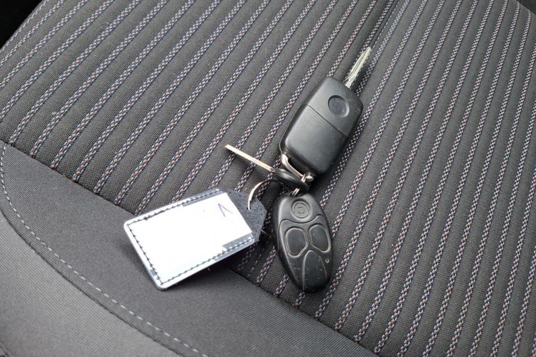 VOLKSWAGEN Amarok 2014