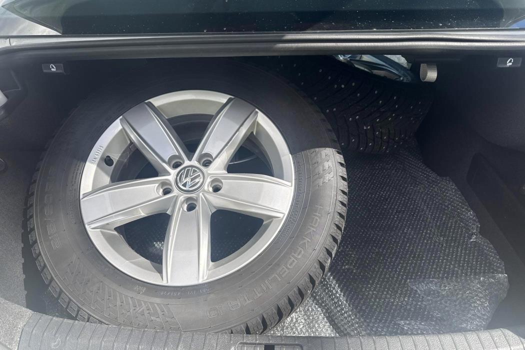 VOLKSWAGEN PASSAT 2018
