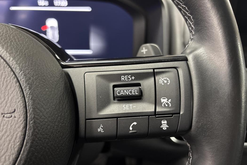 NISSAN Qashqai 2022