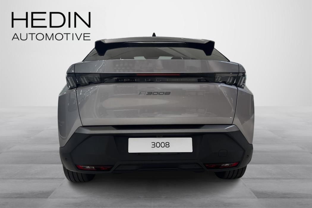 Peugeot E-3008 2025