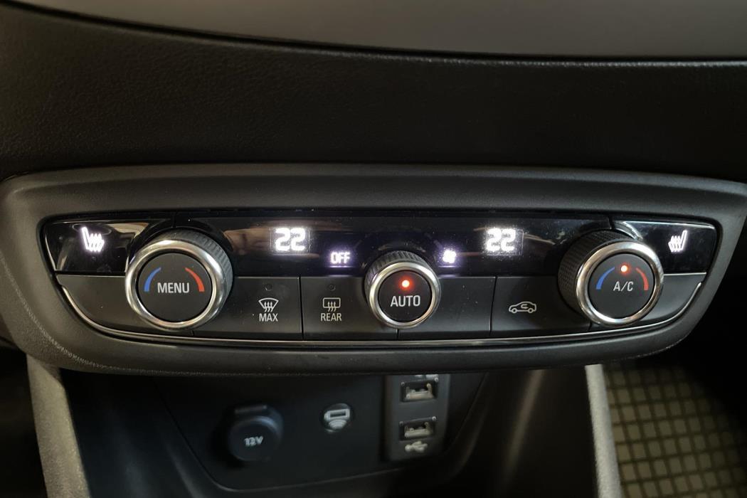 Opel Crossland X 2017