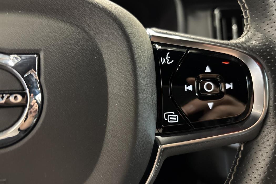 Volvo S90 2019