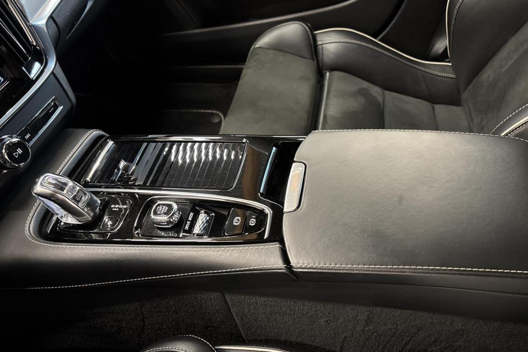 Volvo S90 2019