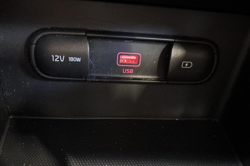 Kia Niro plug-in 2021