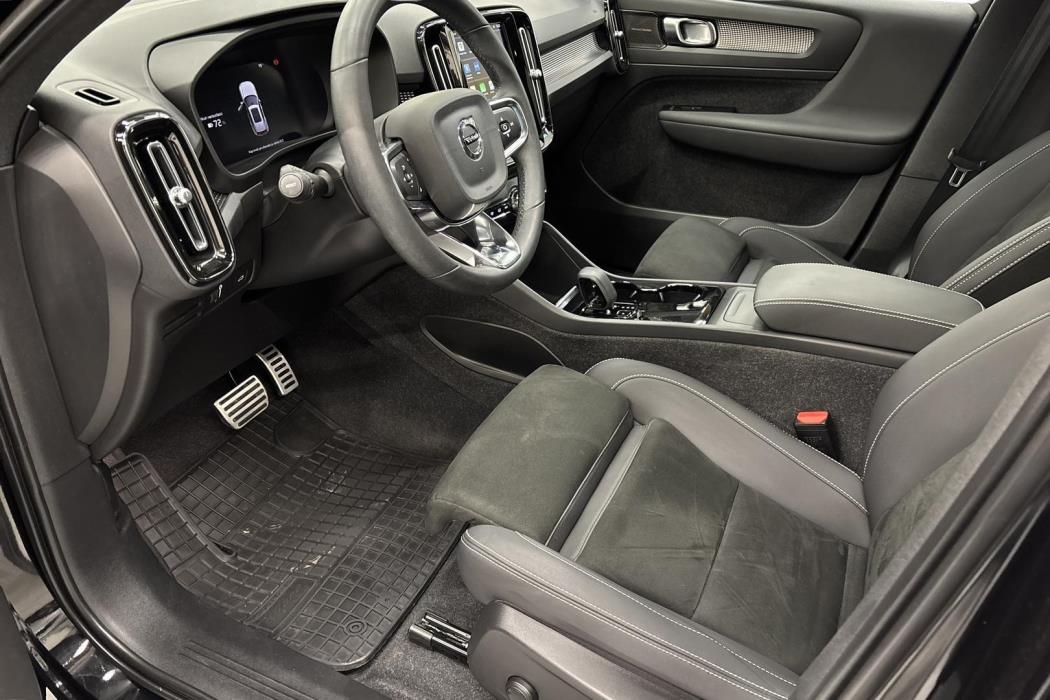Volvo XC40 2022
