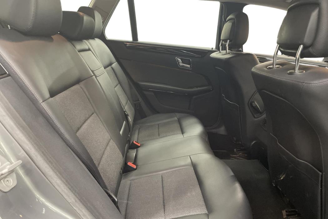 Mercedes-Benz E 2011