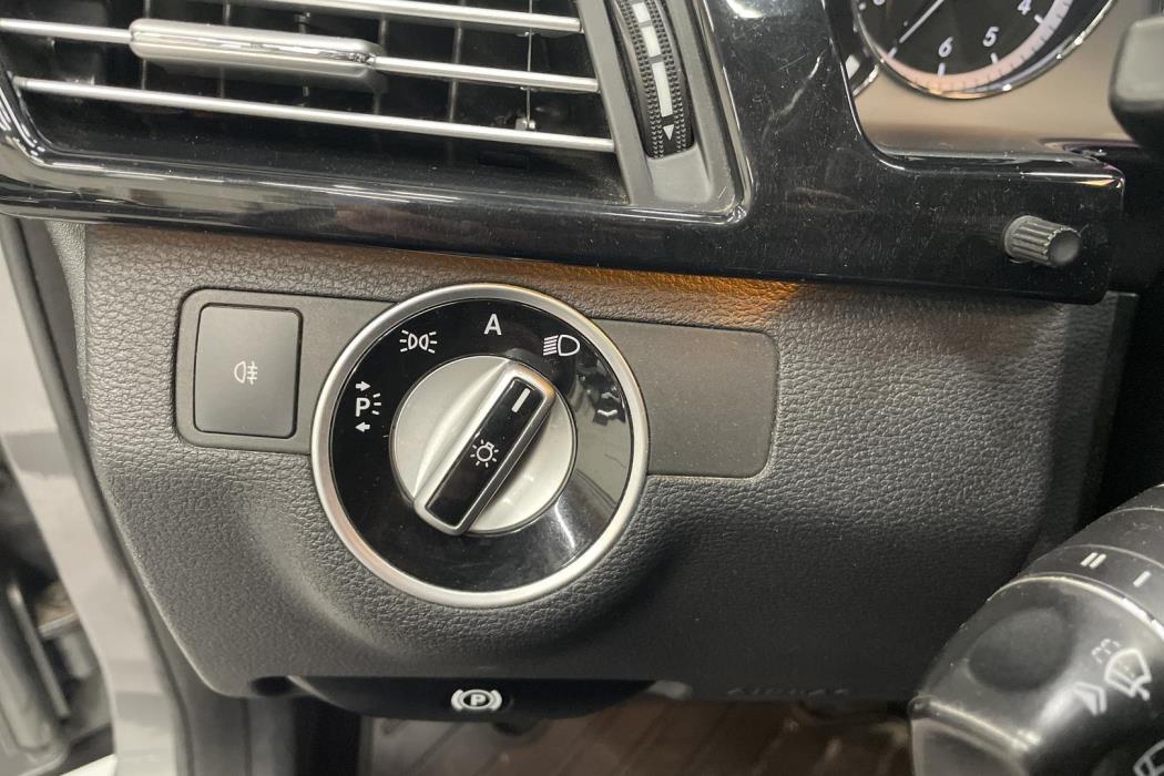 Mercedes-Benz E 2011