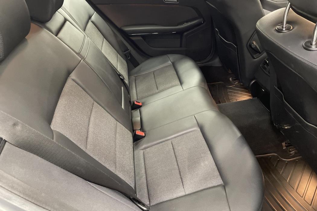 Mercedes-Benz E 2011