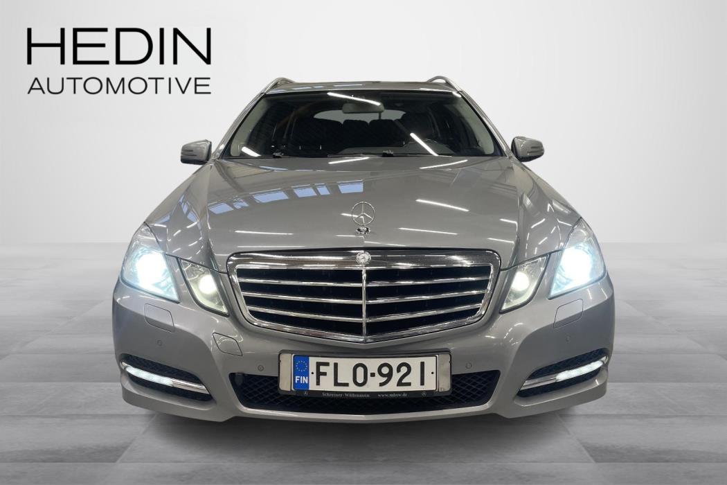 Mercedes-Benz E 2011