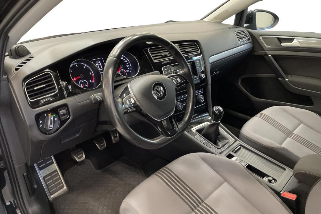 Volkswagen Golf 2016