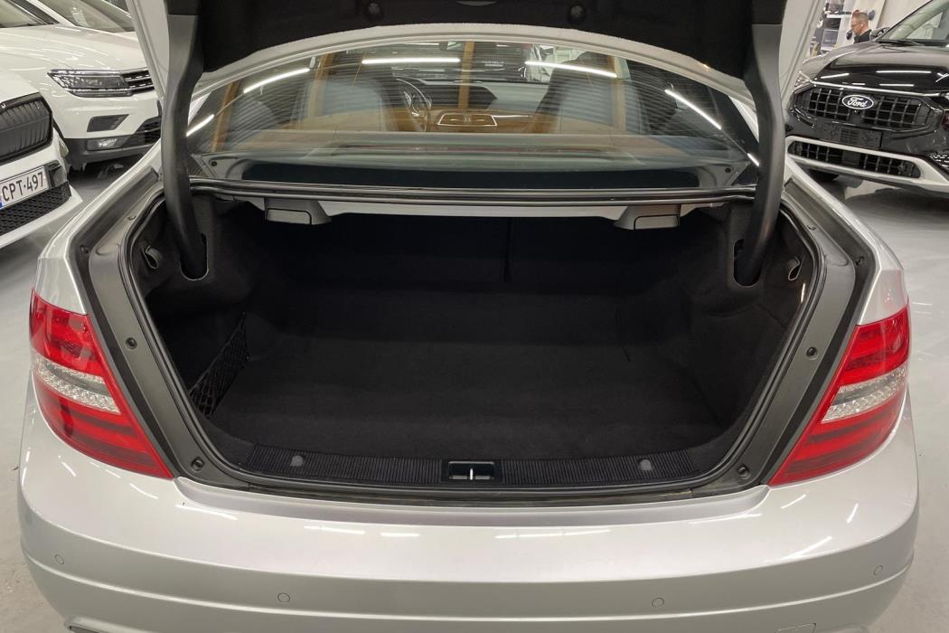 Mercedes-Benz C 2011