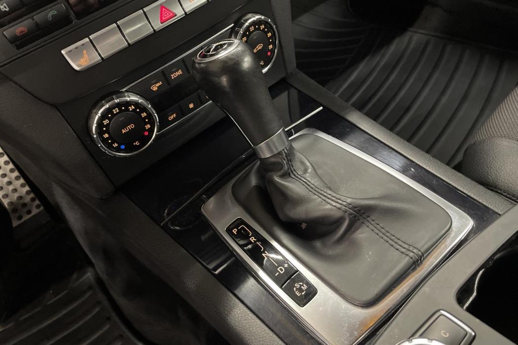 Mercedes-Benz C 2011