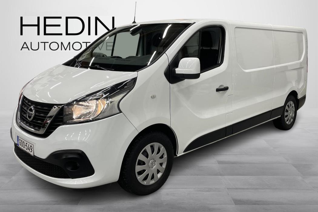 Nissan NV300 2021