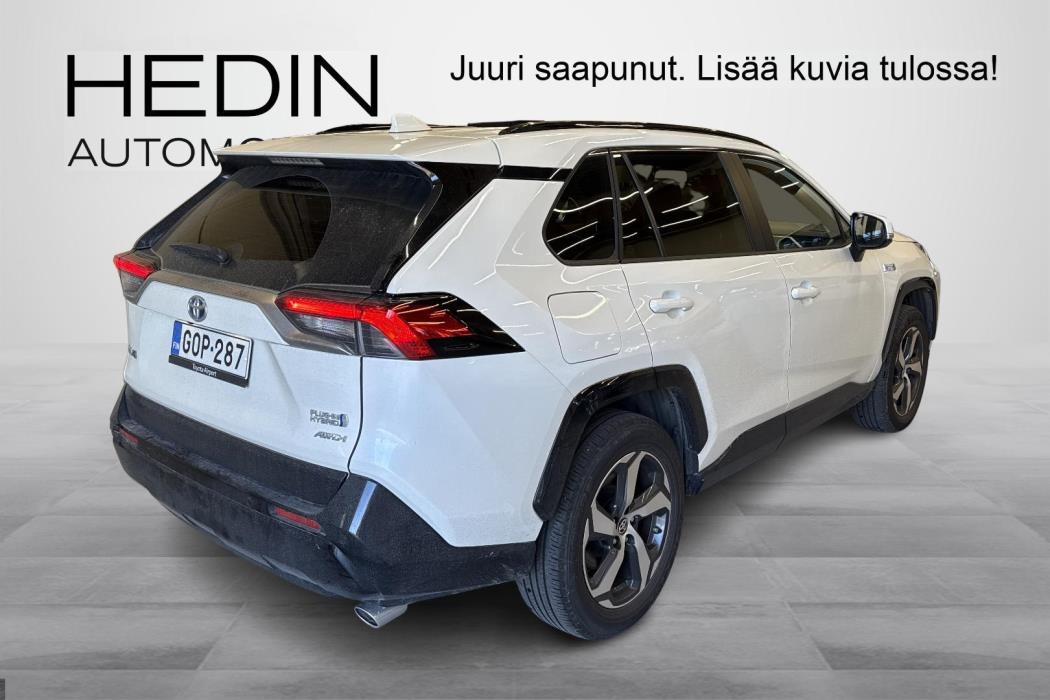 Toyota RAV4 Plug-in 2021