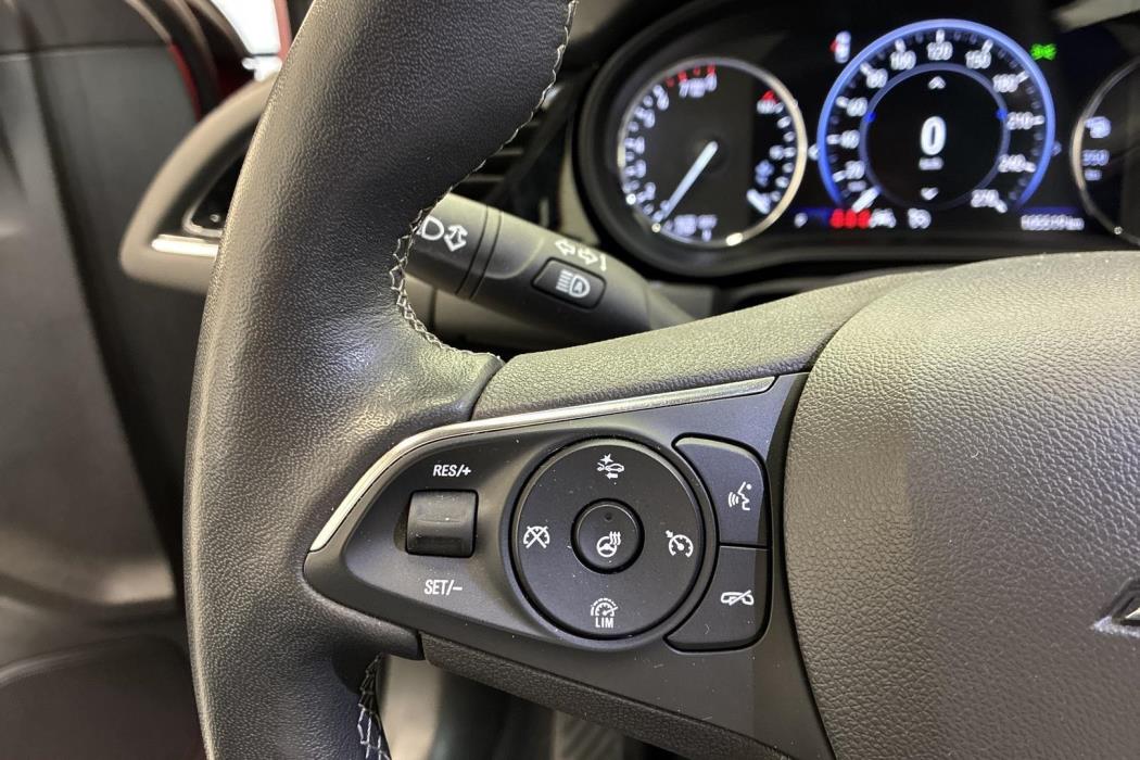 Opel Insignia 2022