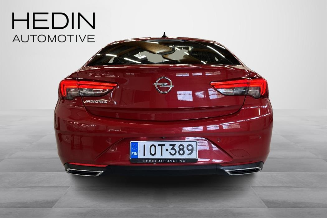 Opel Insignia 2022