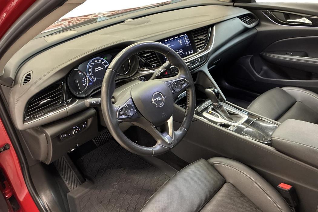 Opel Insignia 2022