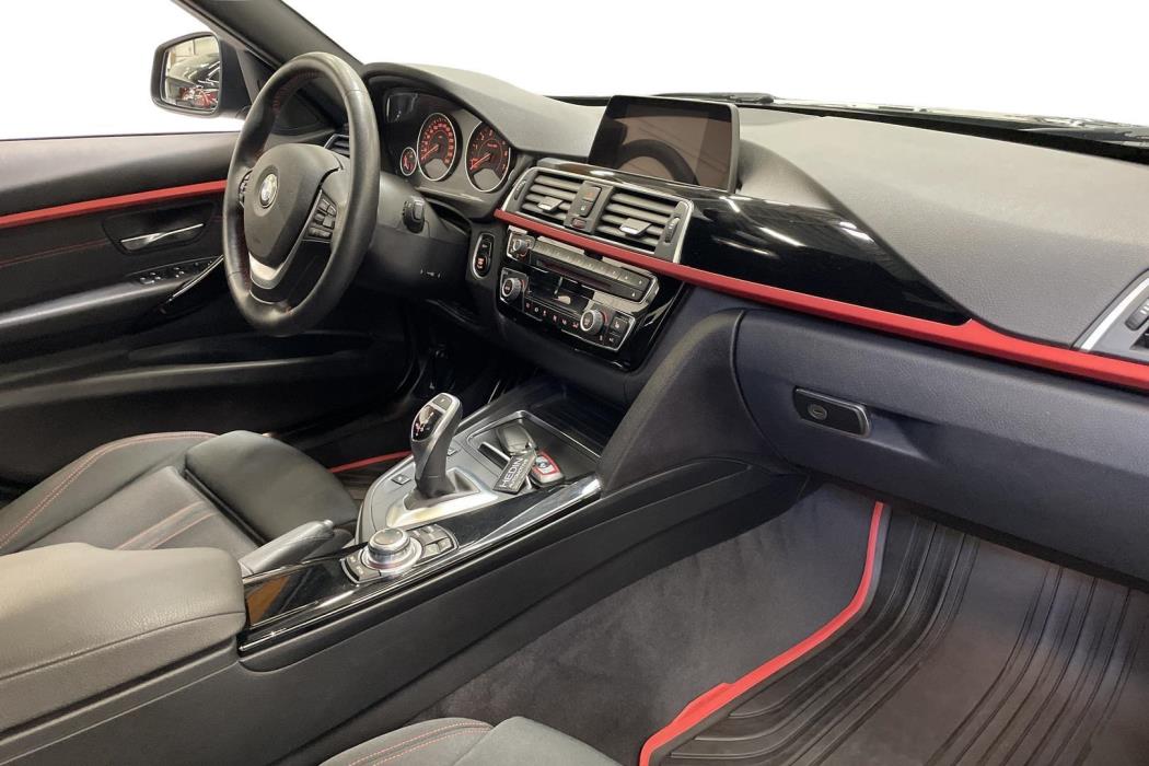 BMW 320 2017
